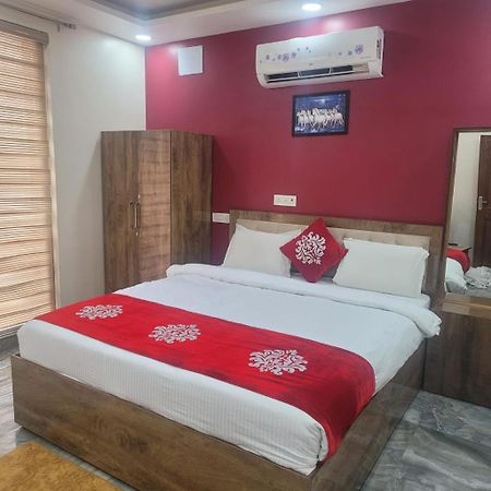 Hotel The Swiss Residency Greater Noida Zewnętrze zdjęcie